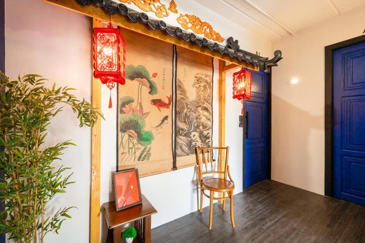 Marco Polo Phuket Poshtel & Bistro Hostel Bagian luar foto
