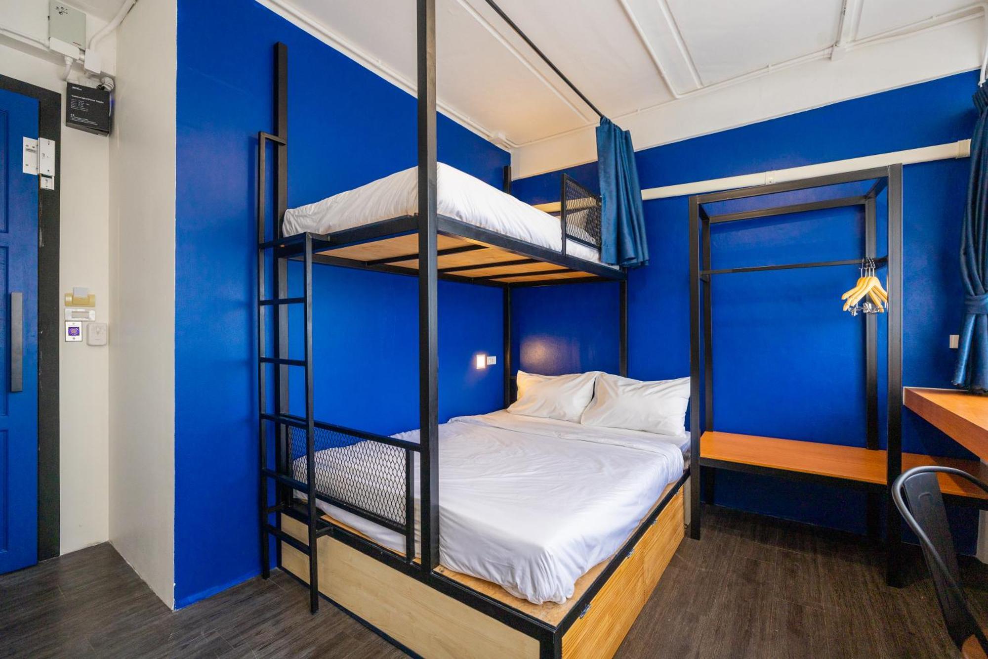 Marco Polo Phuket Poshtel & Bistro Hostel Ruang foto